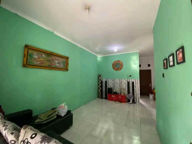 dijual rumah purwomartani