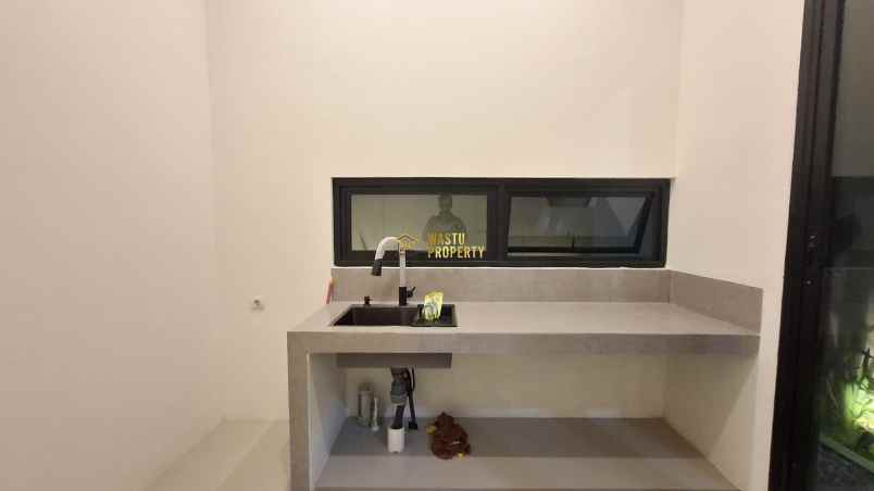 dijual rumah purwomartani kalasan