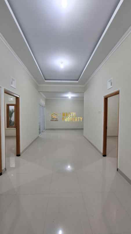 dijual rumah purwomartani kalasan