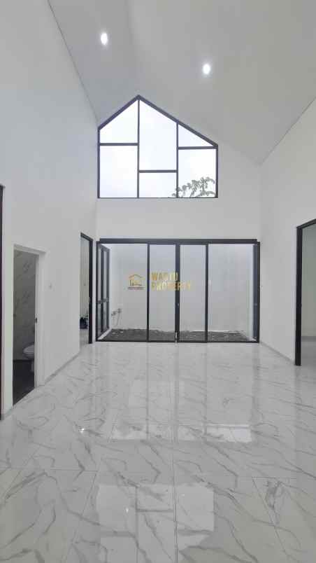 dijual rumah purwomartani kec kalasan