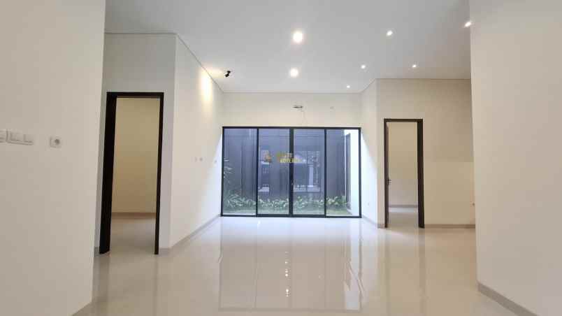 dijual rumah purwomartani kec kalasan