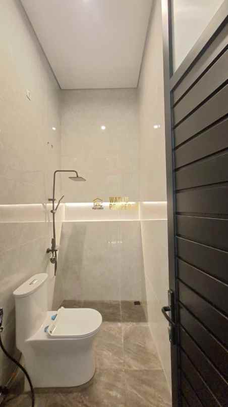 dijual rumah purwomartani kec kalasan