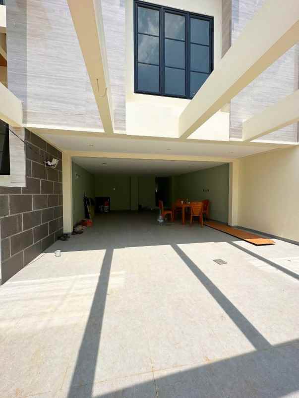 dijual rumah raden inten jakarta timur