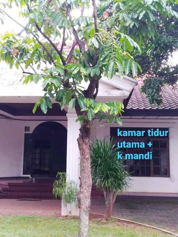 dijual rumah ragunan jakarta selatan