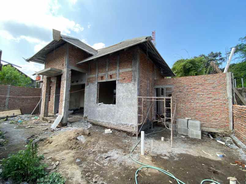 dijual rumah randugunting tamanmartani