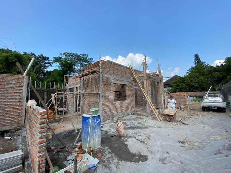 dijual rumah randugunting tamanmartani