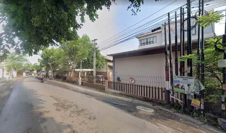 dijual rumah raya brigjen katamso