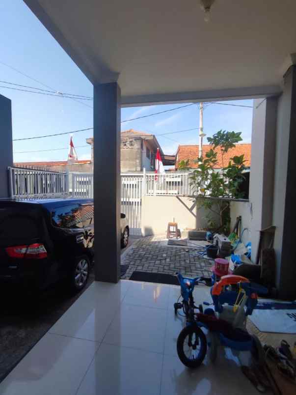 dijual rumah regency one sidoyoso