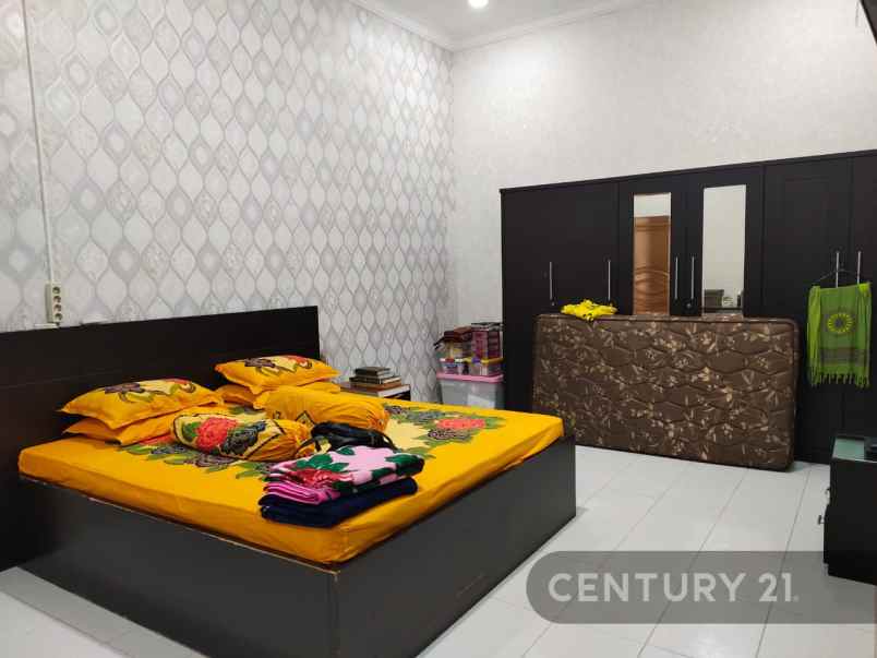 dijual rumah rumah cantik strategis kec