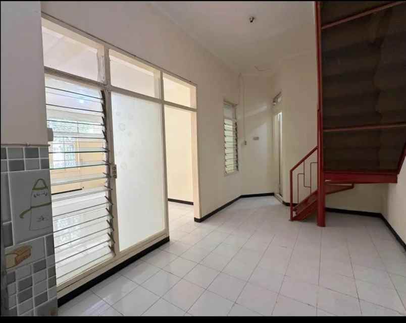 dijual rumah rungkut mapan