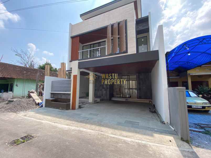 dijual rumah sariharjo ngaglik sleman