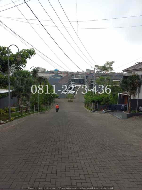 dijual rumah sariwangi