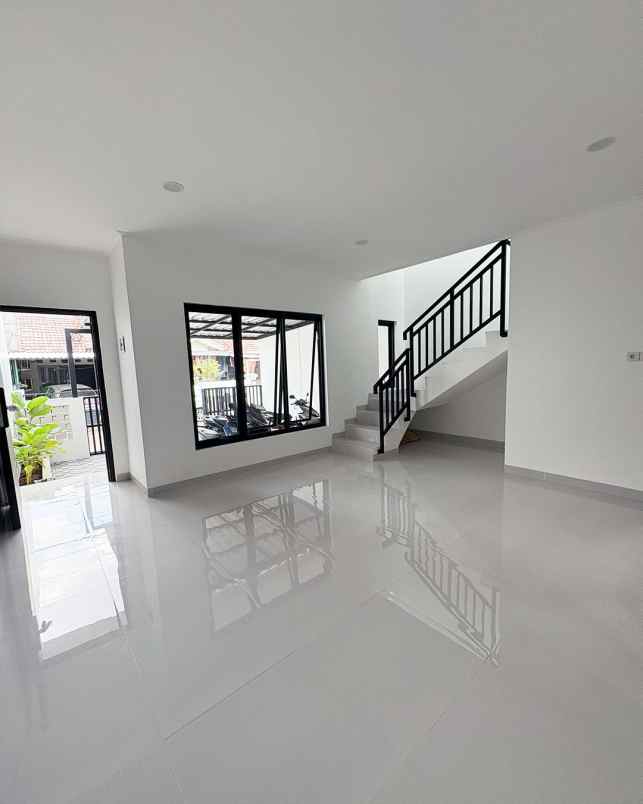 dijual rumah sektor 6 gading serpong