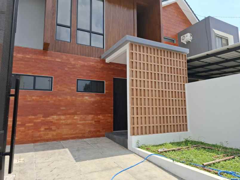 dijual rumah sempusari