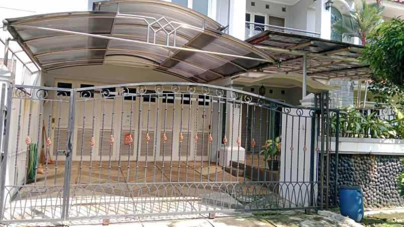 dijual rumah serpong tangerang selatan