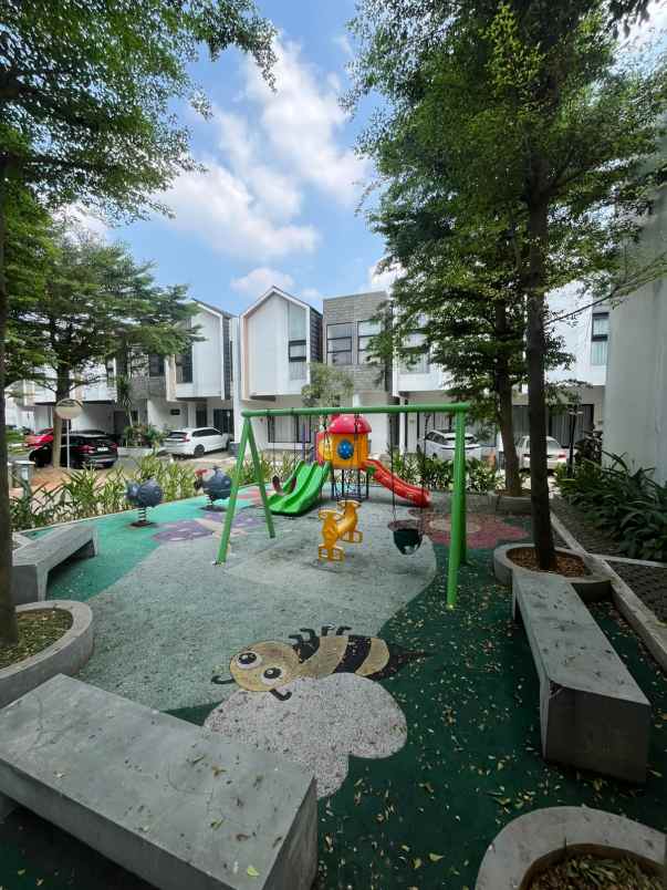 dijual rumah serua ciputat