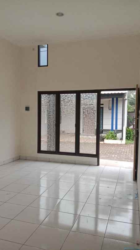 dijual rumah setu