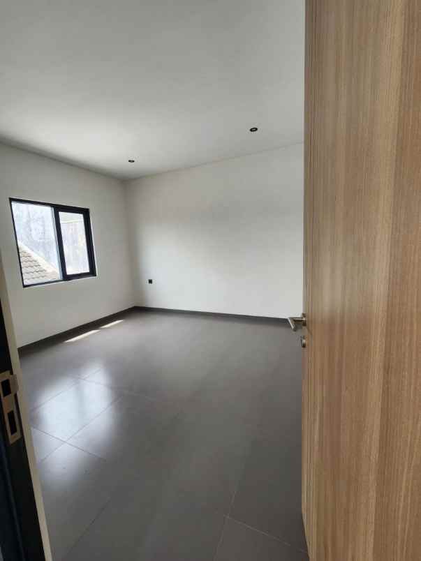 dijual rumah siap huni di margahayu kopo bandung