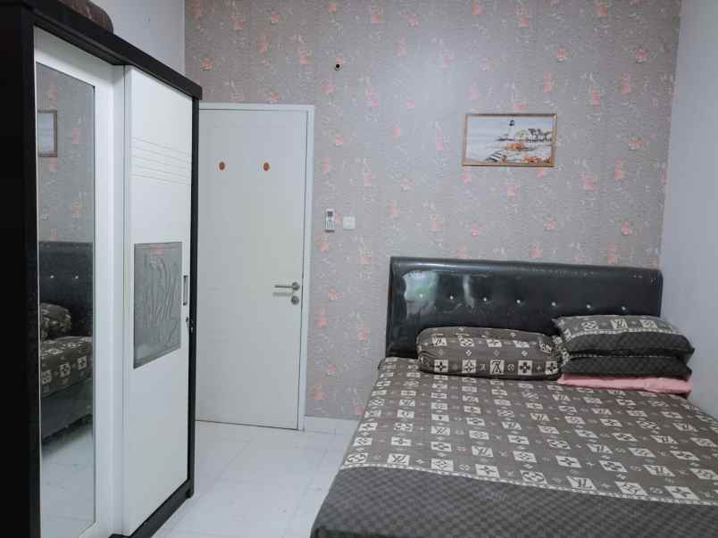 dijual rumah siap huni di raffles hills