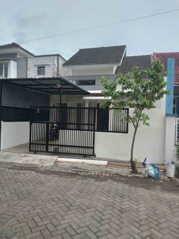 dijual rumah siap huni lokasi wisnuswardana malang