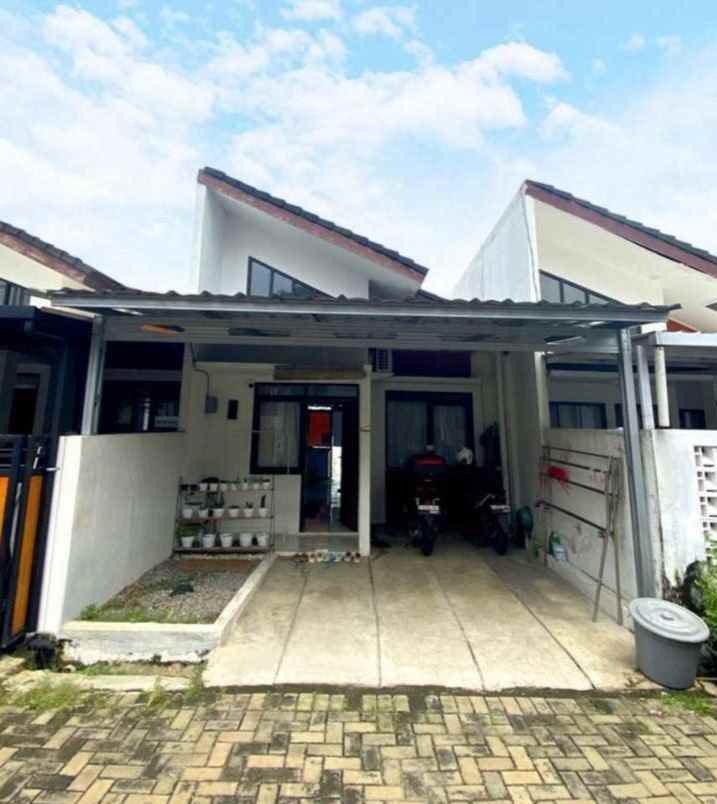 dijual rumah sindanglaya arcamanik bandung
