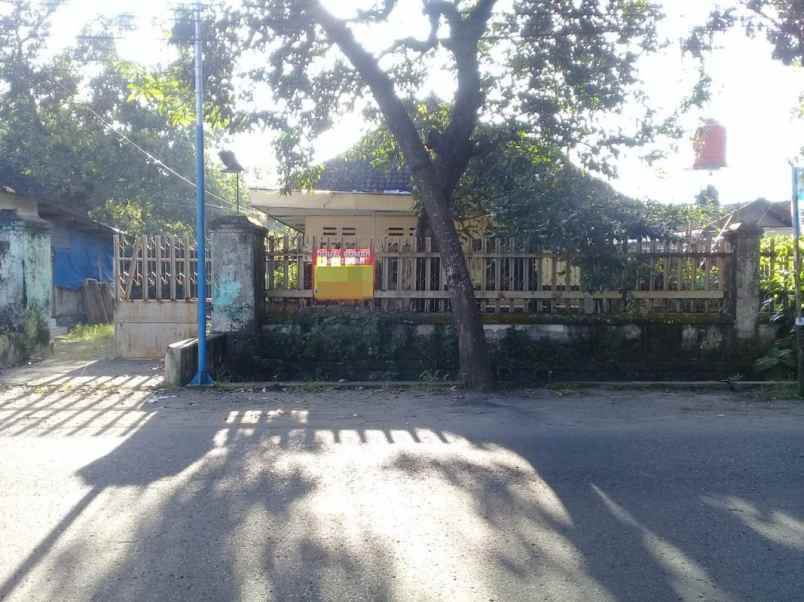 dijual rumah singonegaran kec pesantren