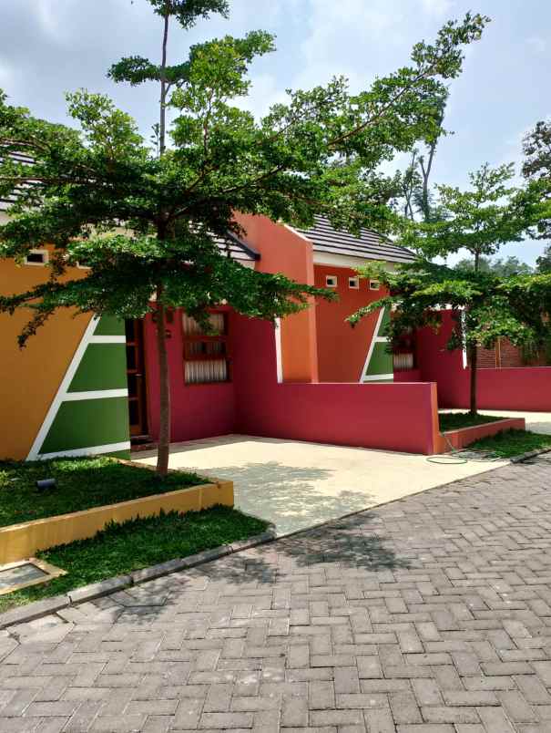 dijual rumah sukoanyar