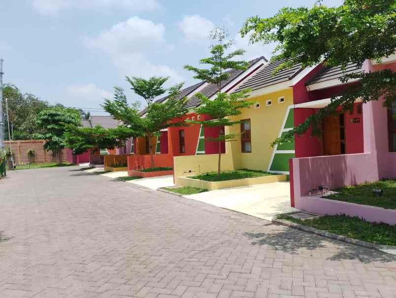 dijual rumah sukoanyar