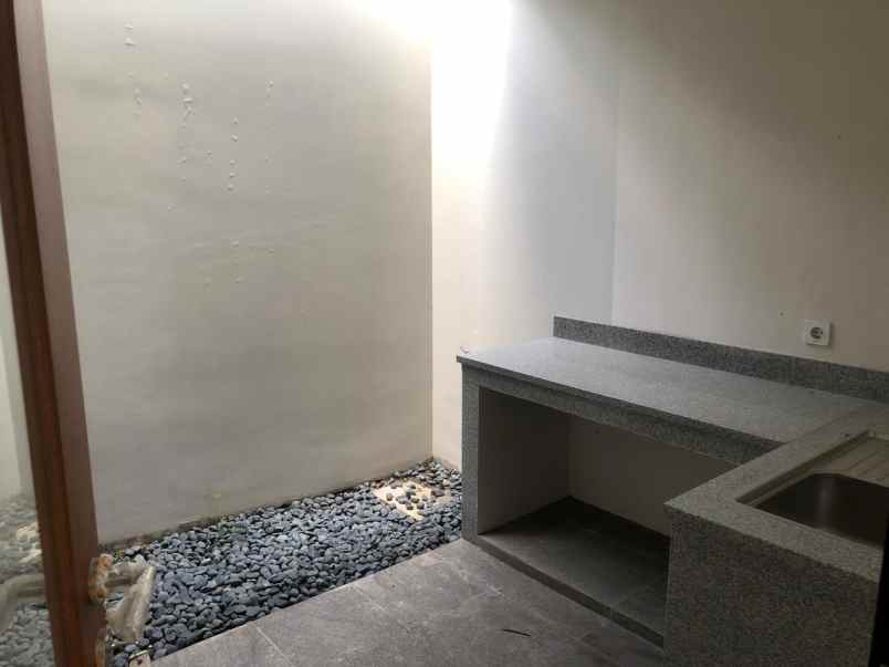 dijual rumah sukun malang