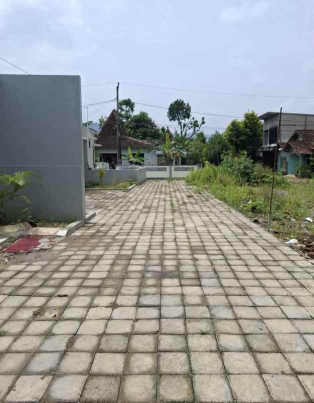 dijual rumah sumberharjo