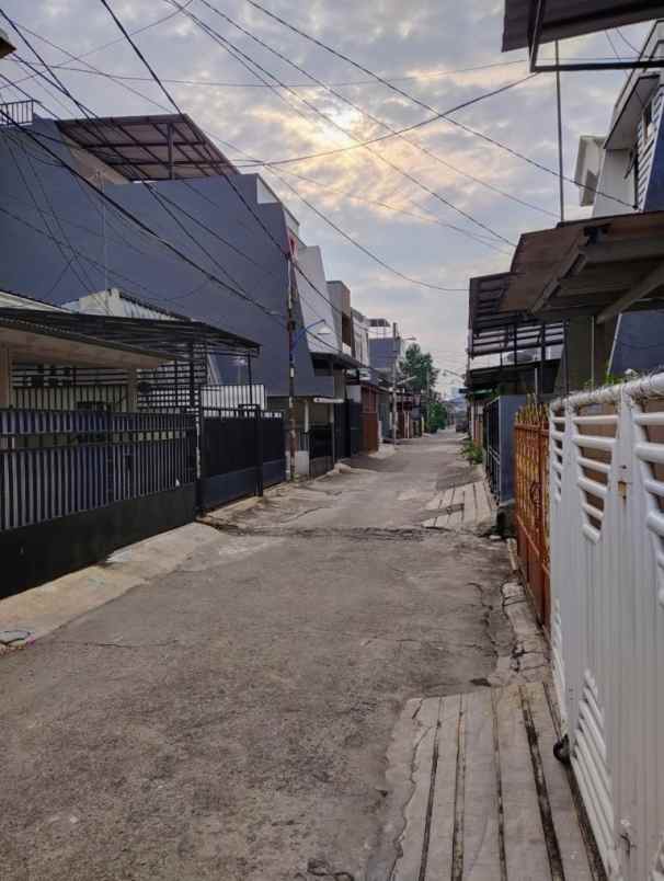 dijual rumah sunter hijau