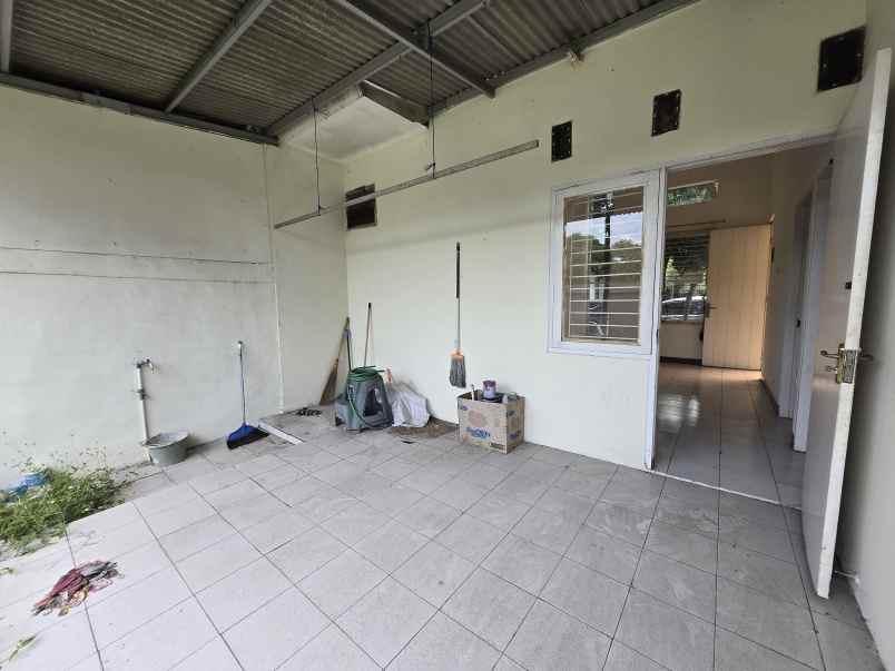 dijual rumah talaga bestari tangerang