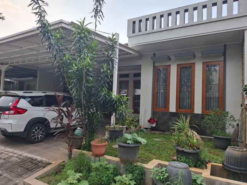 dijual rumah taman cikas galaxy bekasi