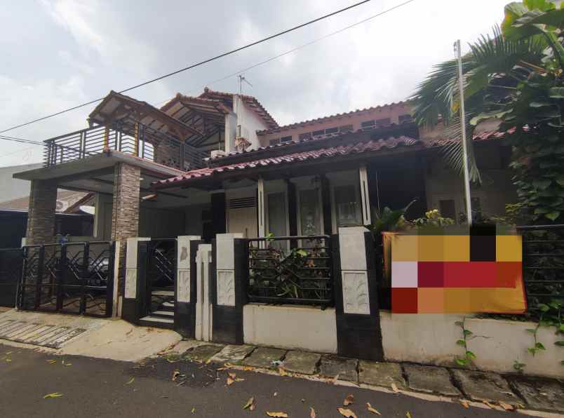 dijual rumah taman malaka