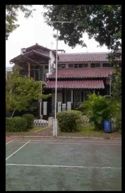 dijual rumah taman malaka