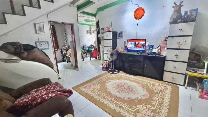 dijual rumah taman meruya ilir meruya