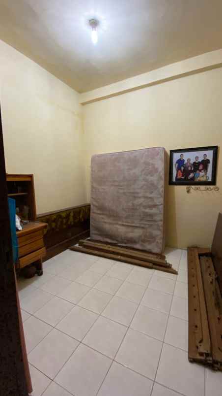 dijual rumah taman pondok indah wiyung hanya 1man