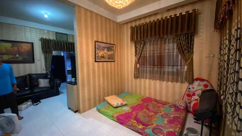 dijual rumah taman pondok indah wiyung hanya 1man