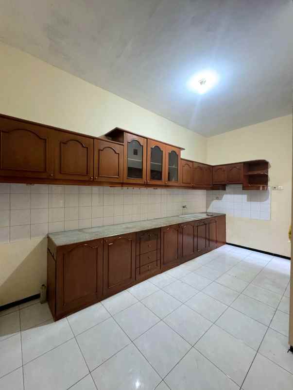 dijual rumah taman sulfat blimbing kota