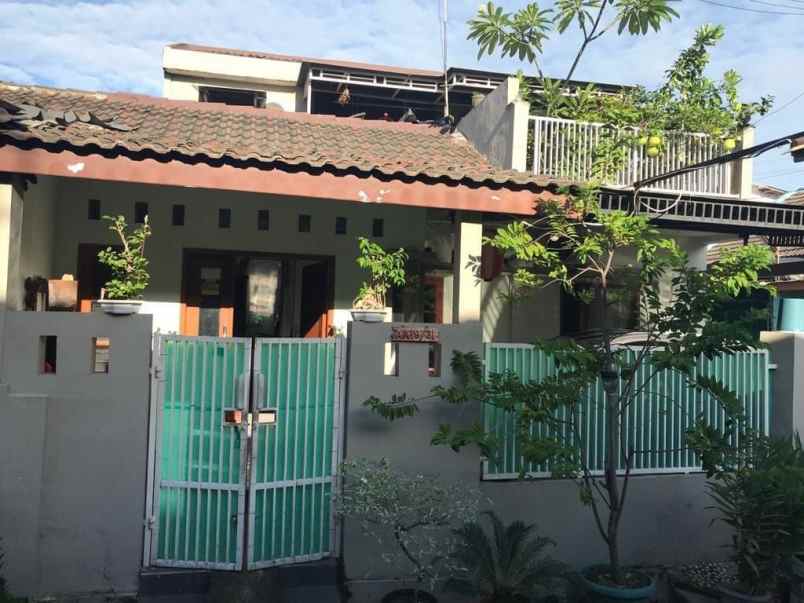 dijual rumah taman wisma 2 bekasi utara