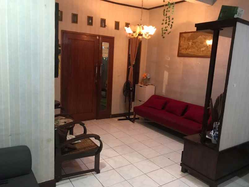 dijual rumah taman wisma 2 bekasi utara