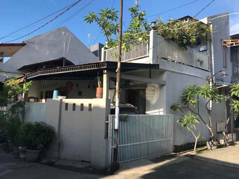 dijual rumah taman wisma 2 bekasi utara