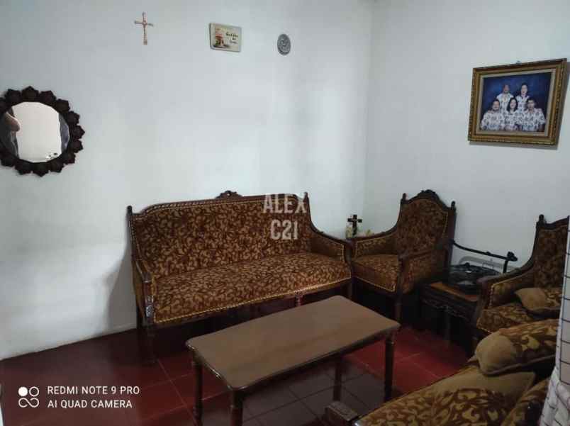 dijual rumah tanah kusir