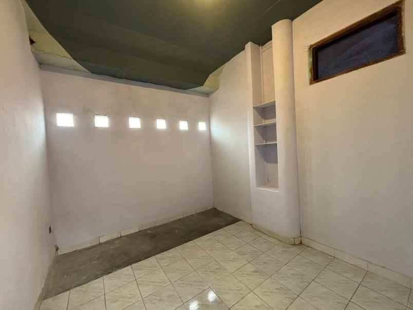 dijual rumah terogong