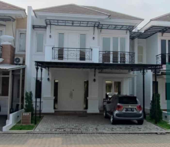 dijual rumah the golf residence