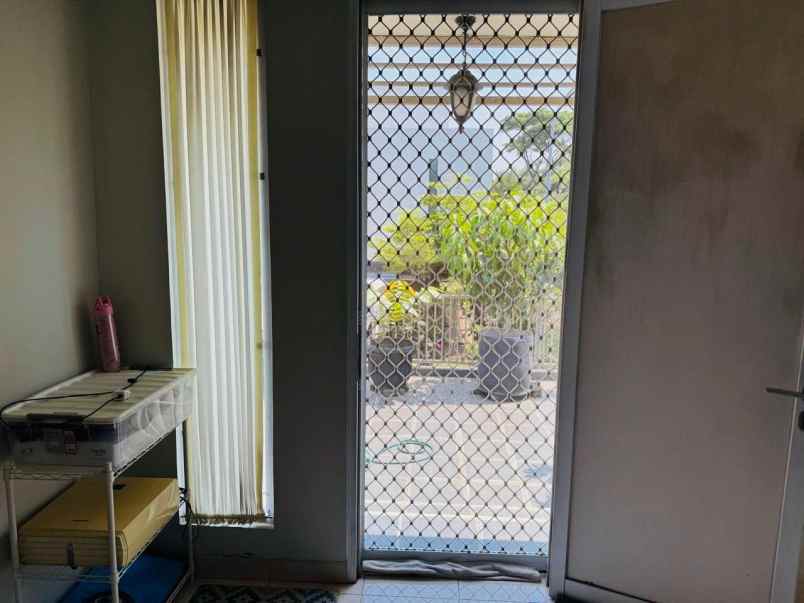 dijual rumah the green cluster vineyard
