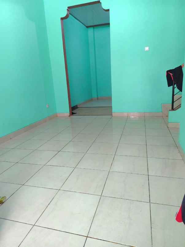 dijual rumah the royal residence