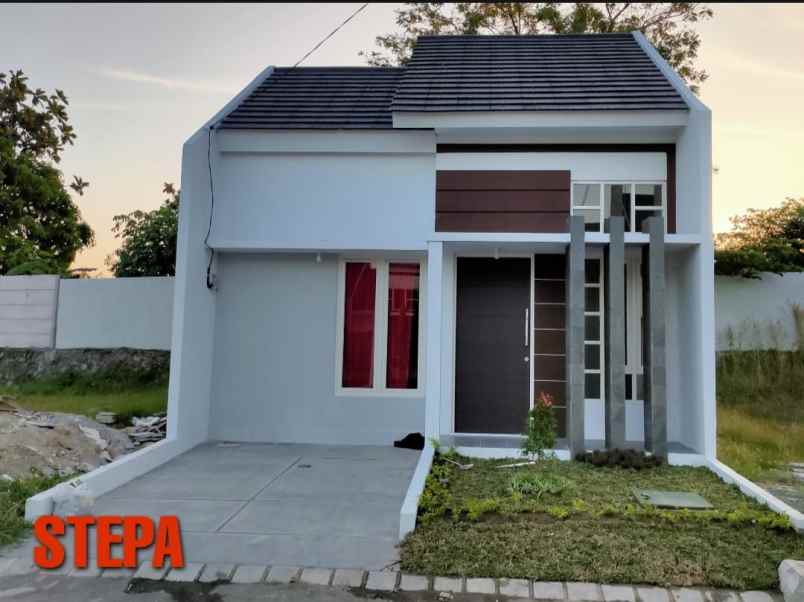 dijual rumah the savana regency