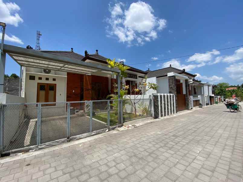 dijual rumah tlogo prambanan klaten