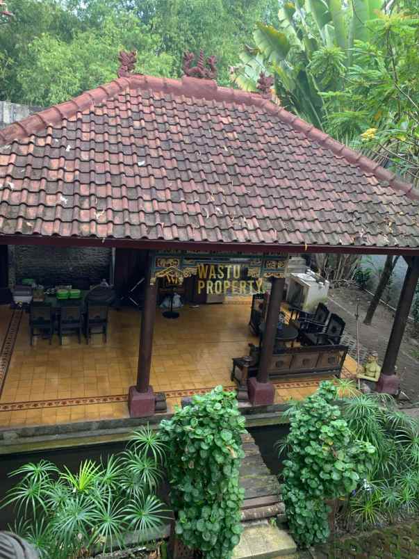 dijual rumah tritonirmolo kasihan